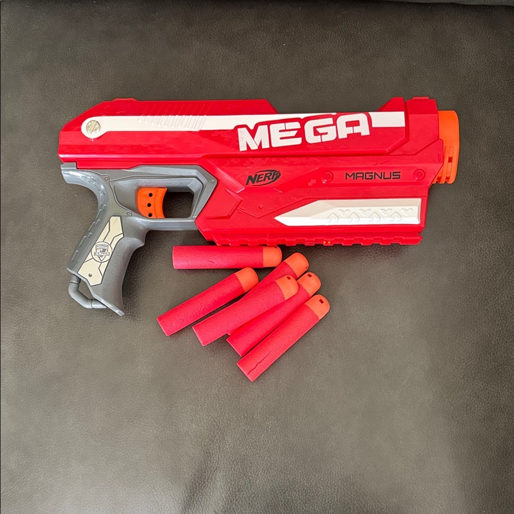 Nerf N-Strike Elite Mega Magnus Blaster Gun 3 dart capacity